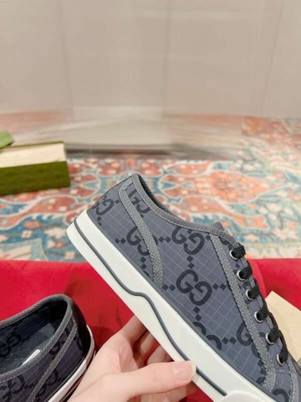 New Arrival Shoes G3364