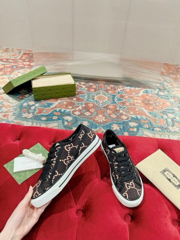New Arrival Shoes G3364
