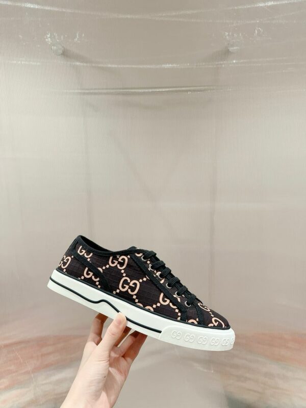 New Arrival Shoes G3364