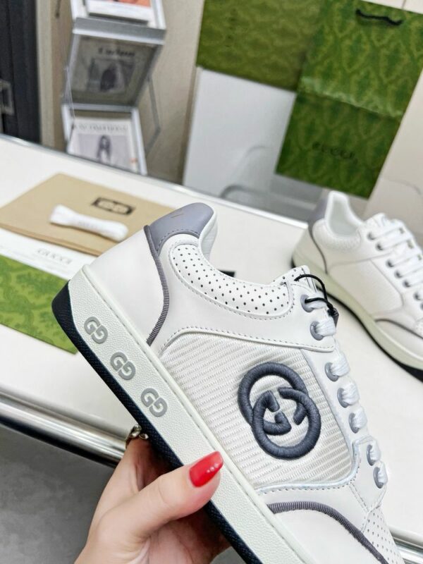 New Arrival Shoes G3360 .1