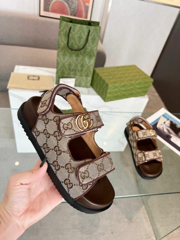 New Arrival Shoes G3358