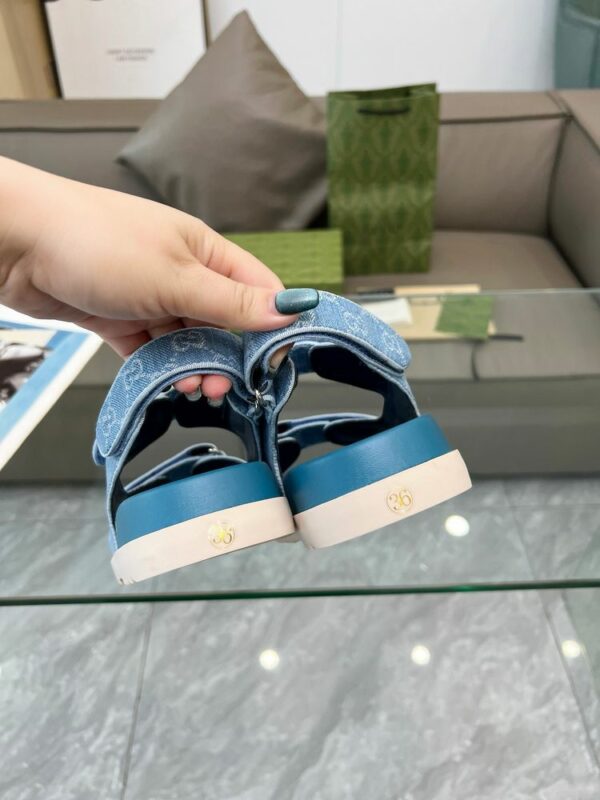 New Arrival Shoes G3358