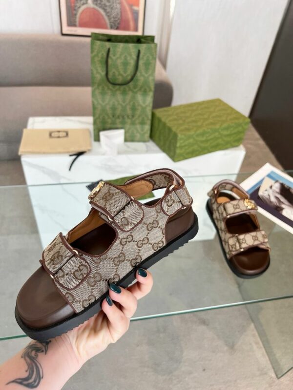New Arrival Shoes G3358