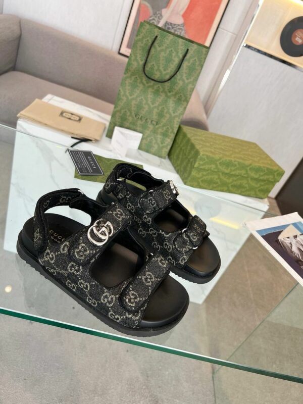 New Arrival Shoes G3358