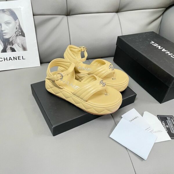 New Arrival Shoes C3289