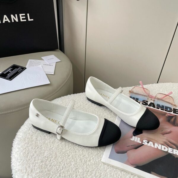 New Arrival Shoes C3280
