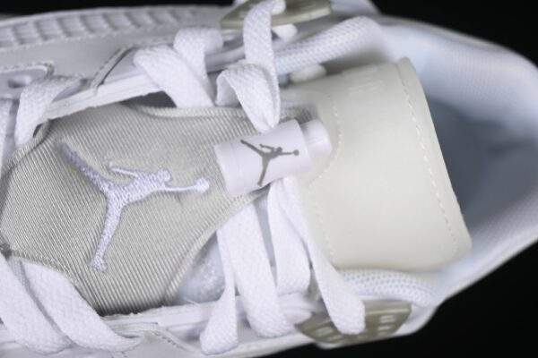 AJ Spizike Low White Neutral Grey Barely Blue FQ1759-103
