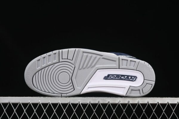 AJ Spizike Low White Midnight Navy FQ1759-140