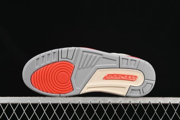 AJ Spizike Low PSG Sail Infrared HF8827-100