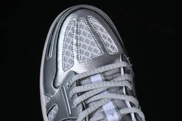 AJ 1 Low Method of Make V3 Metallic Silver HQ2186-002