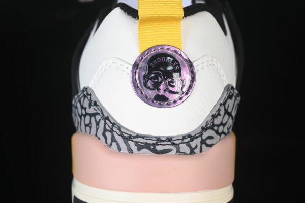 AJ Spizike Low Rare Air FQ1759-107