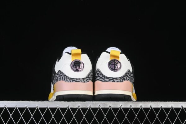 AJ Spizike Low Rare Air FQ1759-107