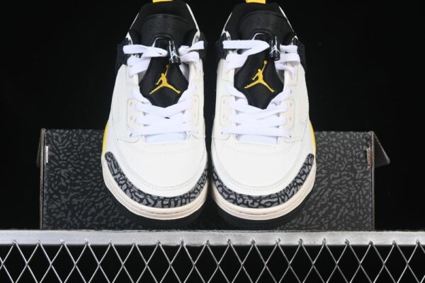 AJ Spizike Low Rare Air FQ1759-107