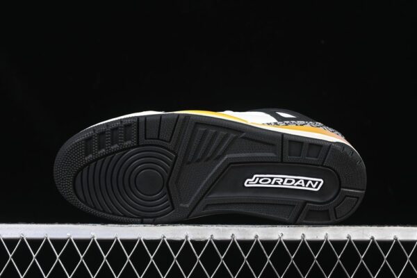AJ Spizike Low Rare Air FQ1759-107