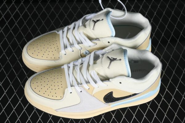 AJ Stadium 90 Sanddrift Glacier Blue HQ3438-101