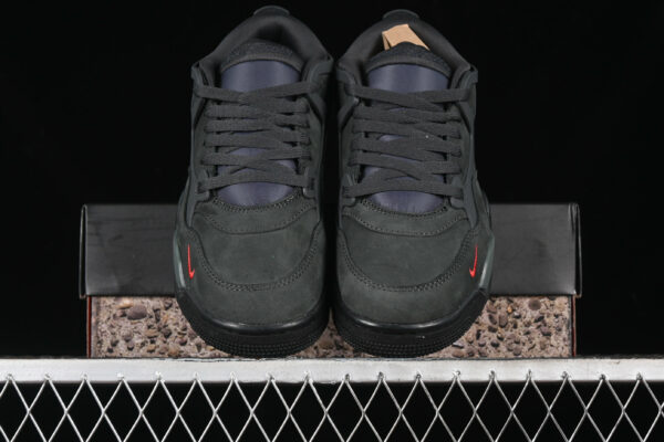 AJ 4 Nigel Sylvester HF4334-004