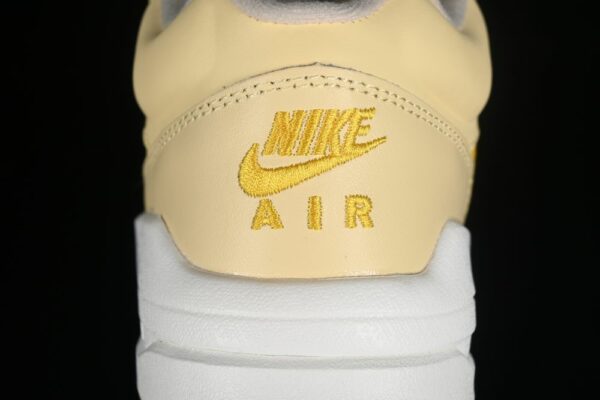 AJ Stadium 90 Sunshine FN0584-200