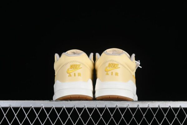 AJ Stadium 90 Sunshine FN0584-200