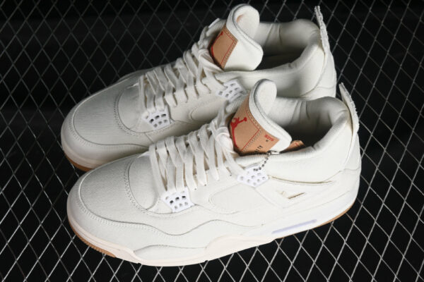 AJ 4 Retro White Denim AO2571-100