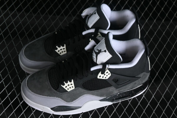 AJ 4 Retro Fear 626969-030