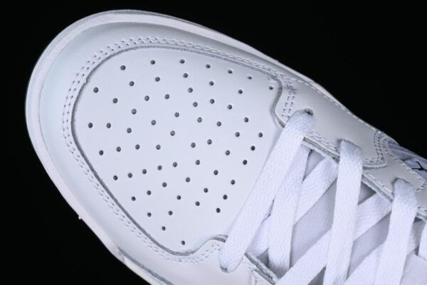 AJ Stadium 90 White Light Olive FB2269-103