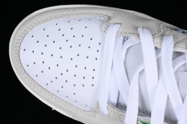 AJ Stadium 90 White Clover Green DX4397-103