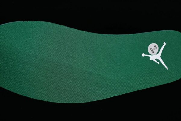 AJ Stadium 90 White Clover Green DX4397-103