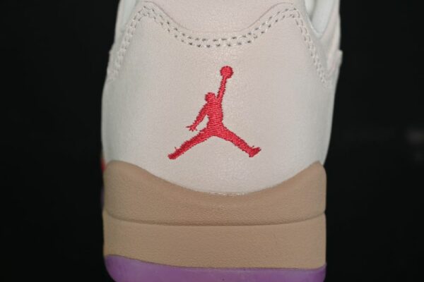 AJ 5 Retro Low Peanut Butter & Jelly HJ5994-106