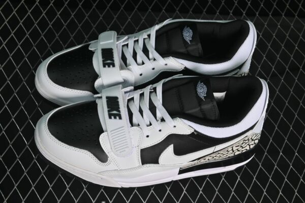 AJ Legacy 312 Low Reverse Panda CD7069-111