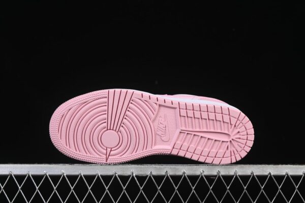 AJ 1 Low GS ‘Soft Pink Pearl Pink’ 553560-614