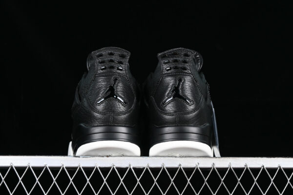AJ 4 Retro Pinnacle 819139-010