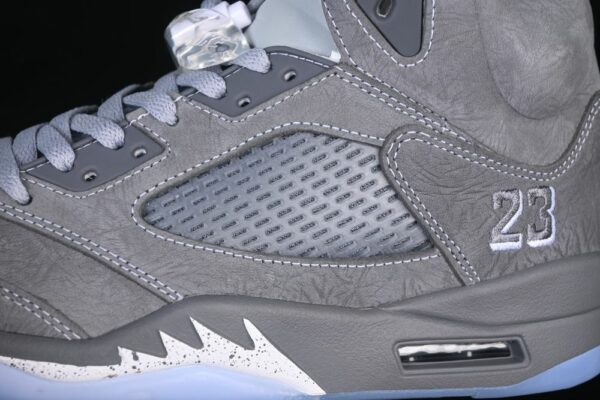 AJ 5 Retro ‘Wolf Grey’ 2026 DD0587-002
