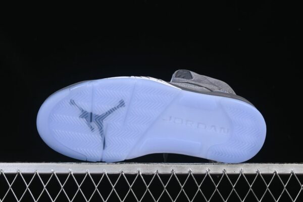 AJ 5 Retro ‘Wolf Grey’ 2026 DD0587-002