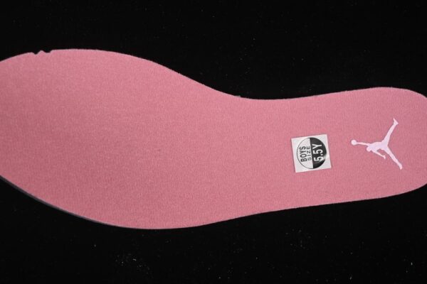 AJ 12 Retro GS ‘Pearl Pink’ 510815-600