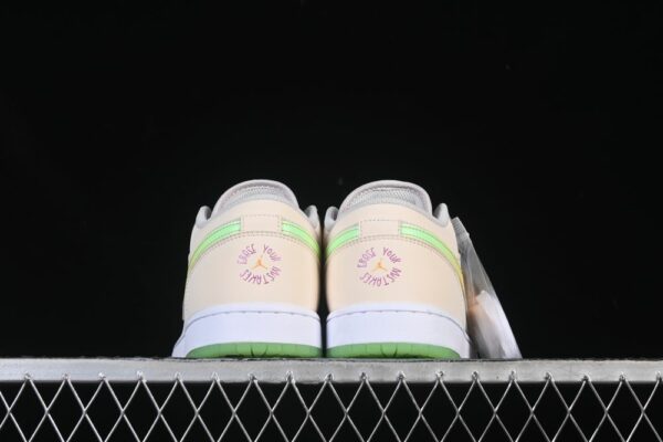 AJ 1 Low GS ‘Erase Your Mistakes’ HQ2030-001