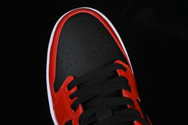 AJ 1 Low ‘Patent Varsity Red Black’ HV4089-006