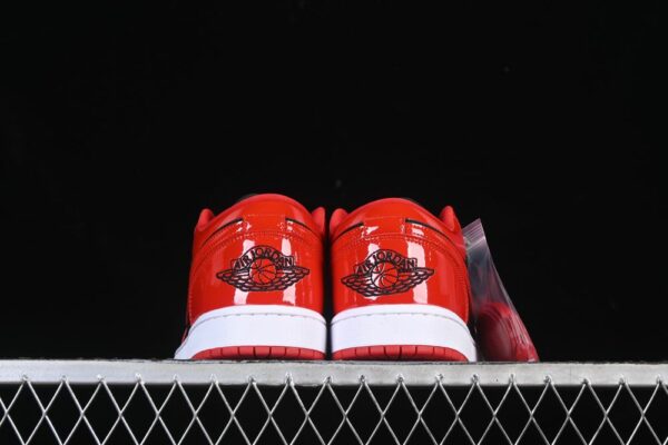 AJ 1 Low ‘Patent Varsity Red Black’ HV4089-006