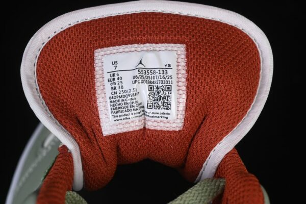 AJ 1 Low ‘Jade Horizon’ 553558-133
