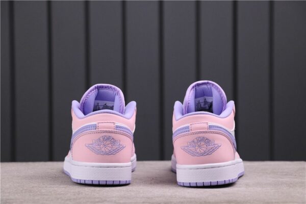 AJ 1 Low SE ‘Arctic Punch’ CK3022-600 AJ 1 Low SE ‘Arctic Punch’ CK3022-600