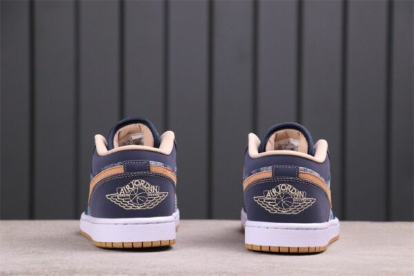 AJ 1 Low SE GS ‘Denim’ DM4692-400 AJ 1 Low SE GS ‘Denim’ DM4692-400