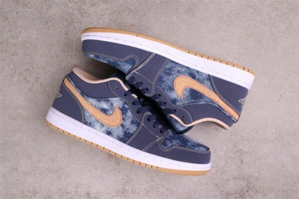 AJ 1 Low SE GS ‘Denim’ DM4692-400 AJ 1 Low SE GS ‘Denim’ DM4692-400