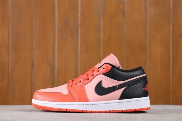 AJ 1 Low SE ‘Rush Orange Black’ DM3379-600 AJ 1 Low SE ‘Rush Orange Black’ DM3379-600