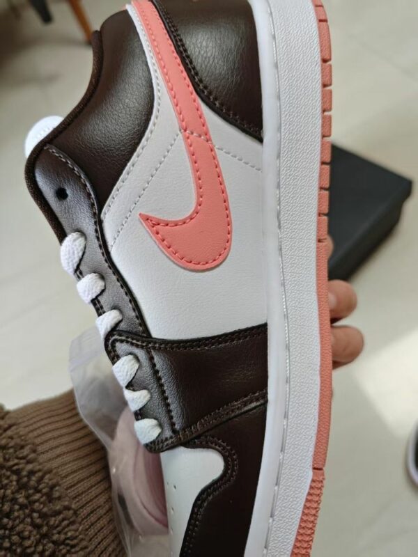 AJ 1 Low ‘Brown Powder Pink’ DC0774-182
