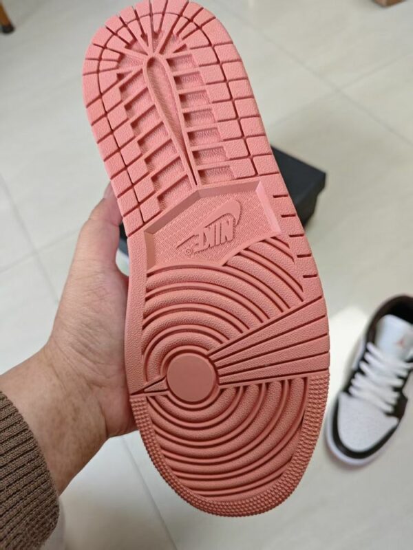 AJ 1 Low ‘Brown Powder Pink’ DC0774-182