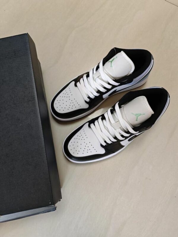 AJ 1 Low Customized 553558-131 AJ 1 Low Customized 553558-131