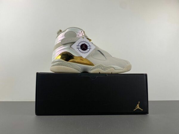 AJ 8 Retro ‘Champagne’ 832821-030 AJ 8 Retro ‘Champagne’ 832821-030