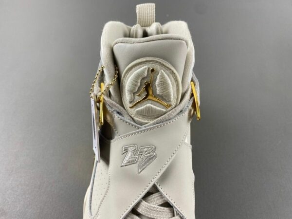 AJ 8 Retro ‘Champagne’ 832821-030 AJ 8 Retro ‘Champagne’ 832821-030