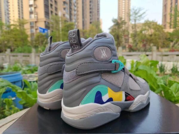 AJ 8 x The Shoe Surgeon x Daniel Arsham ‘Le Modulor du Basketball’ AJ 8 x The Shoe Surgeon x Daniel Arsham ‘Le Modulor du Basketball’
