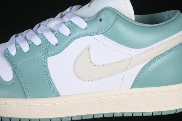 AJ 1 Low ‘White Cannon’ DC0774-138