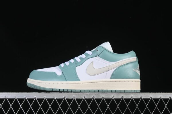 AJ 1 Low ‘White Cannon’ DC0774-138